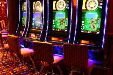 Live blackjack table with HD camera feed and dealer